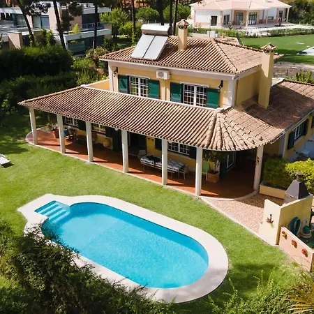 Family Friendly Aroeira Golf Aroeira (Setubal)